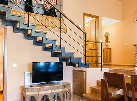 בית כפרי Mundobriga